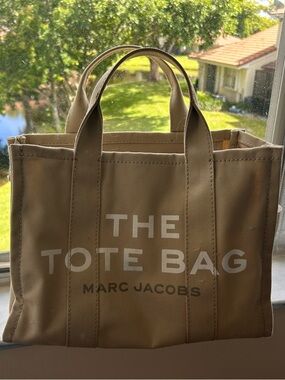 Marc Jacobs Tan Canvas 'THE TOTE BAG' Small Top-Handle Duffel large size